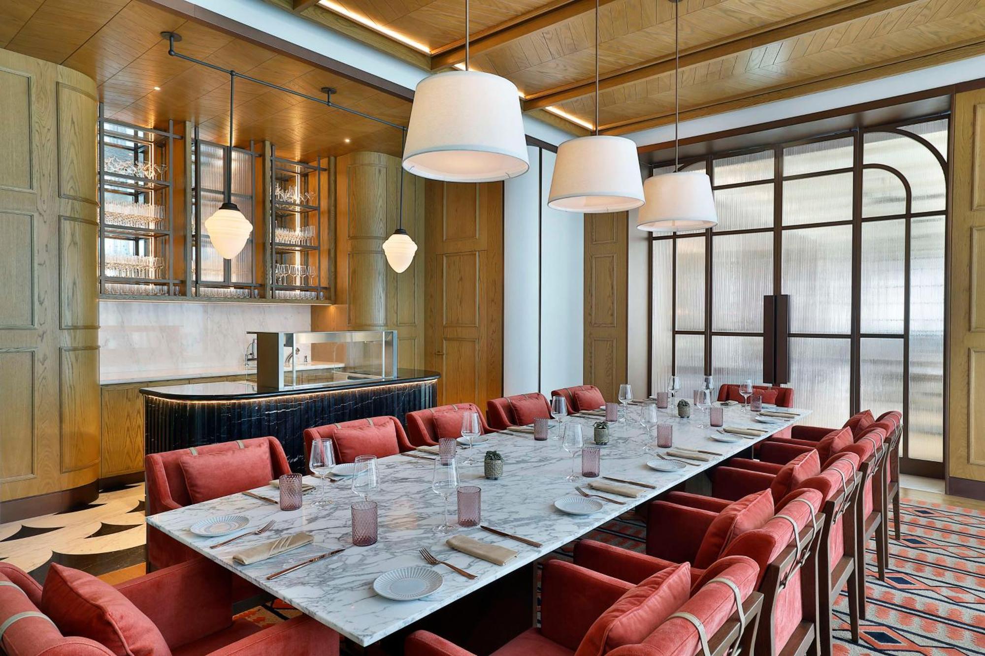 Waldorf Astoria Doha Lusail Bagian luar foto The private dining room at the restaurant